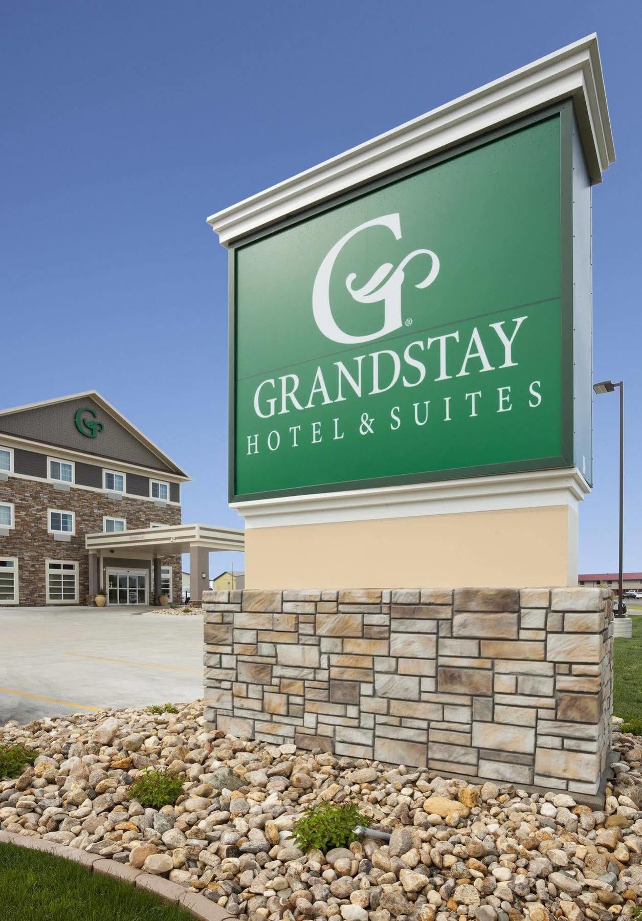 Grandstay Hotel & Suites Valley City Ngoại thất bức ảnh